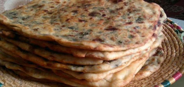 طريقة عمل أقراص الزعتر الأخضر الفلسطيني بطعم شهي ولذيذ 2 طريقة عمل أقراص الزعتر الأخضر الفلسطيني بطعم شهي ولذيذ