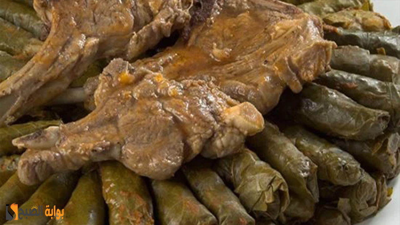 مقادير عمل ربع كيلو ورق عنب محشي بخلطة الأرز اللذيذة لطعم لا يوصف