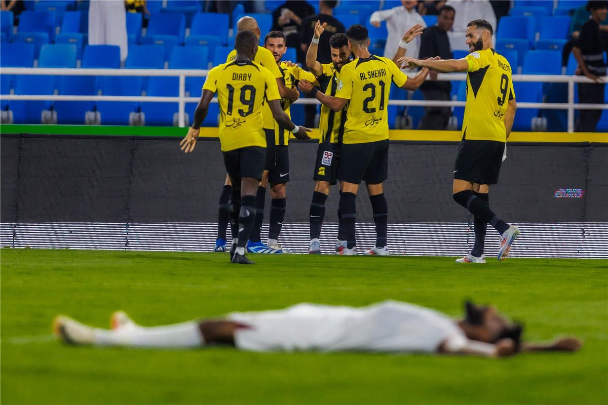 قمة مرتقبة.. التعاون في استضافة الاتحاد اليوم بدوري روشن من بطولة الدوري السعودي