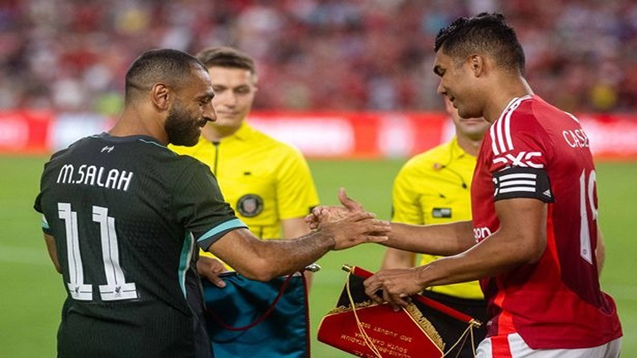 “قمة البريمرليج”.. موعد مباراة ليفربول ومانشستر يونايتد في الدوري الإنجليزي والقنوات الناقلة والتشكيل