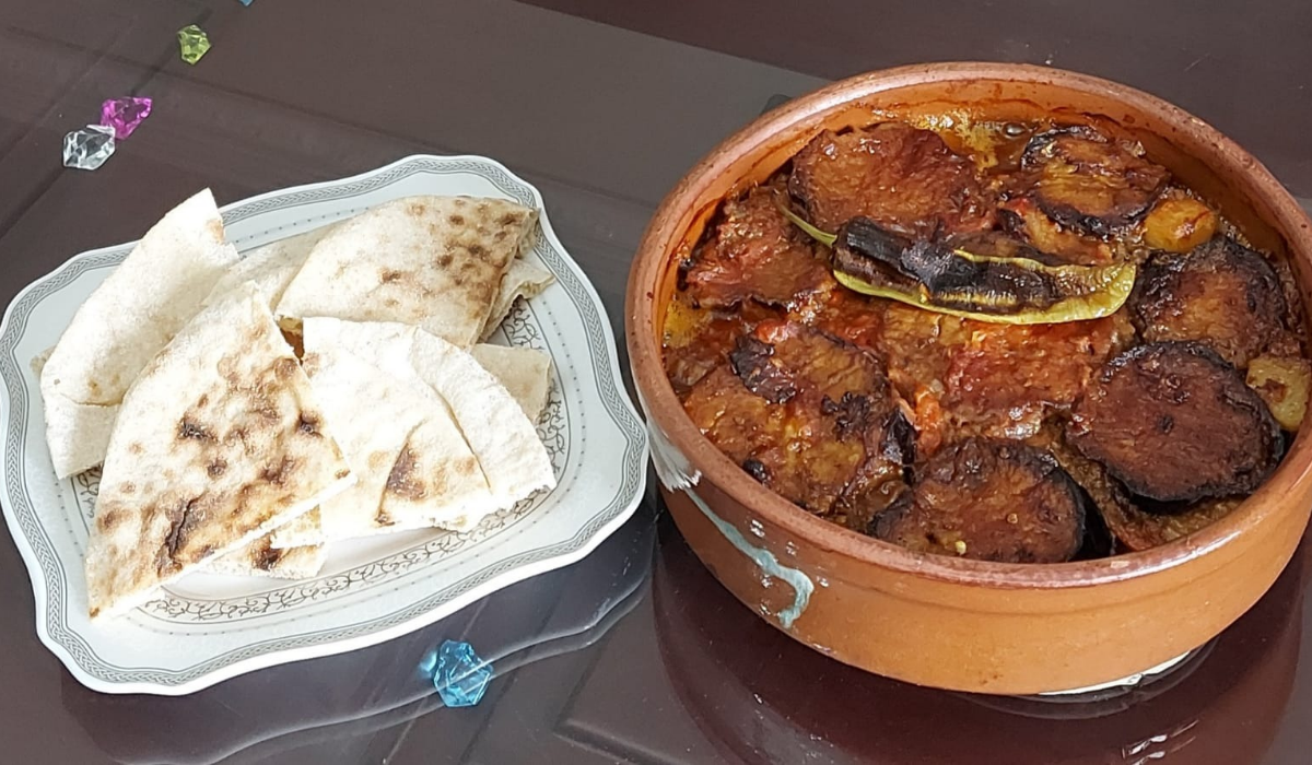 جوزك هيتجنن من طعمه طريقة عمل طاجن المسقعة بكل أسراره