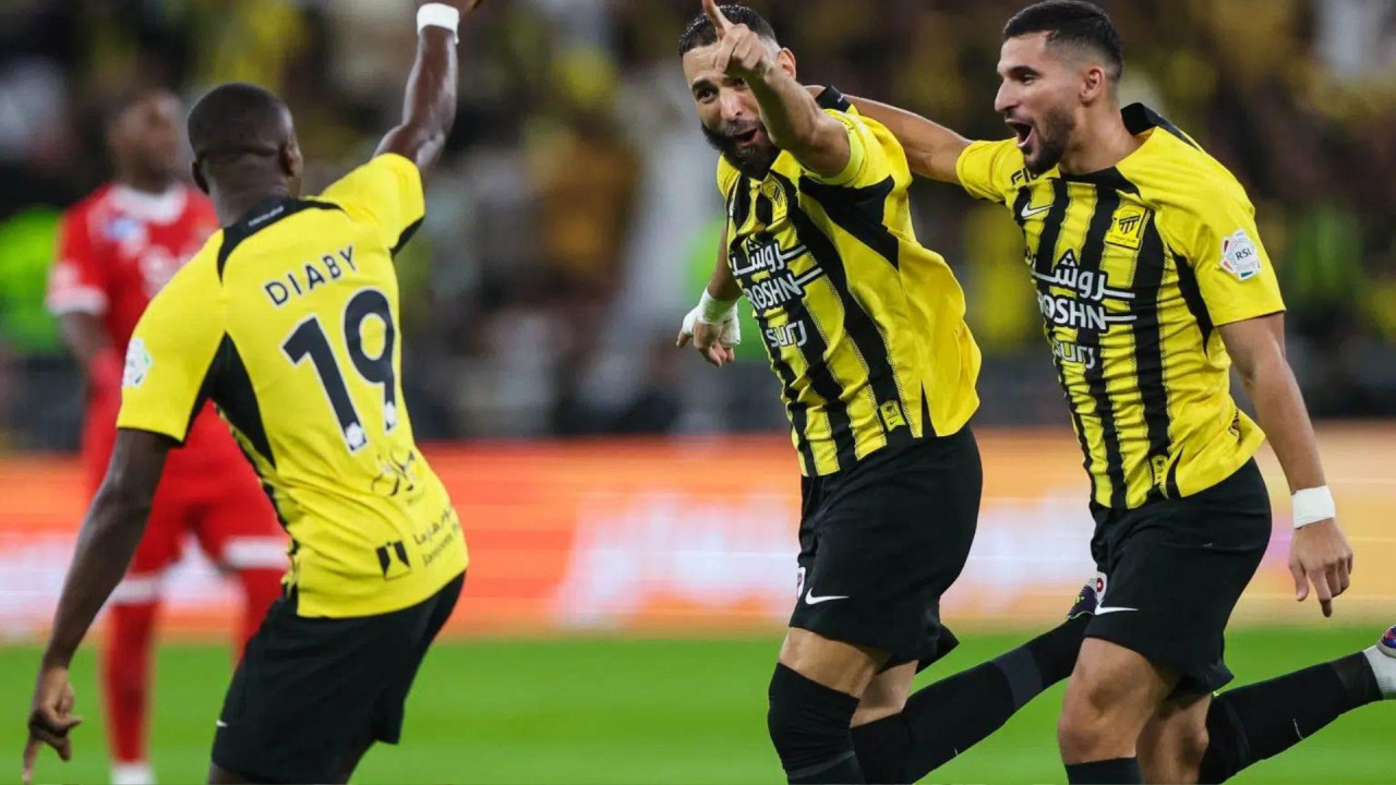الاتحاد في ورطة.. معاناة البدايات تقلق جماهير الاتحاد قبل مواجهة العين 5 الاتحاد في ورطة.. معاناة البدايات تقلق جماهير الاتحاد قبل مواجهة العين