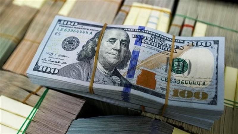 “الدولار بكام”.. تعرف على أسعار صرف الدولار مقابل الجنيه المصري في السوق المصري
