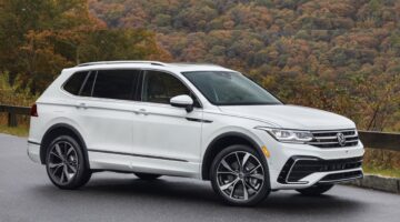 2024 volkswagen Tiguan sideview