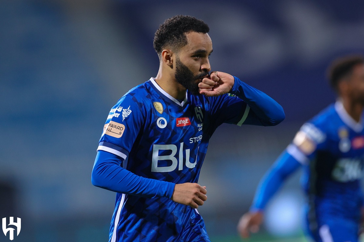 بعد رحيله عن الهلال.. محمد البريك يوجه رسالة خاصة قبل الانتقال إلى نادي نيوم