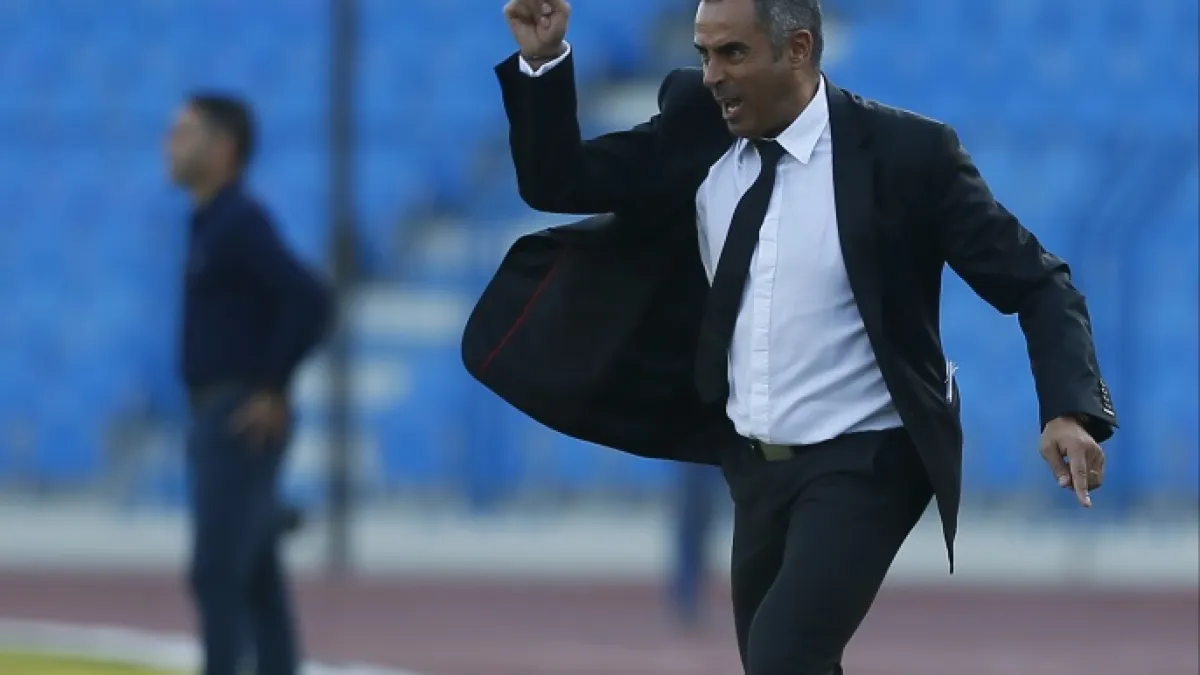 صحيفة برتغالية تتغزل في جوميز مدرب الزمالك: "صنع التاريخ وحصل على العديد من البطولات" 2 صحيفة برتغالية تتغزل في جوميز مدرب الزمالك: “صنع التاريخ وحصل على العديد من البطولات”