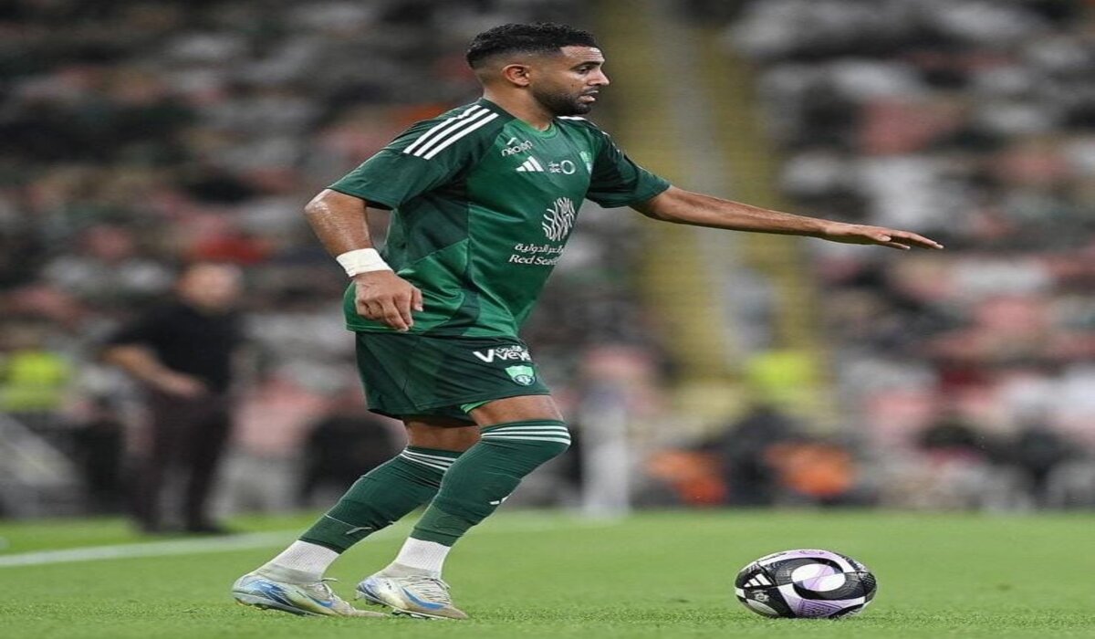 “بعد الإصابة” الأهلي السعودي يحسم مشاركة نجم الفريق رياض محرز في مباراته أمام النصر في دوري روشن