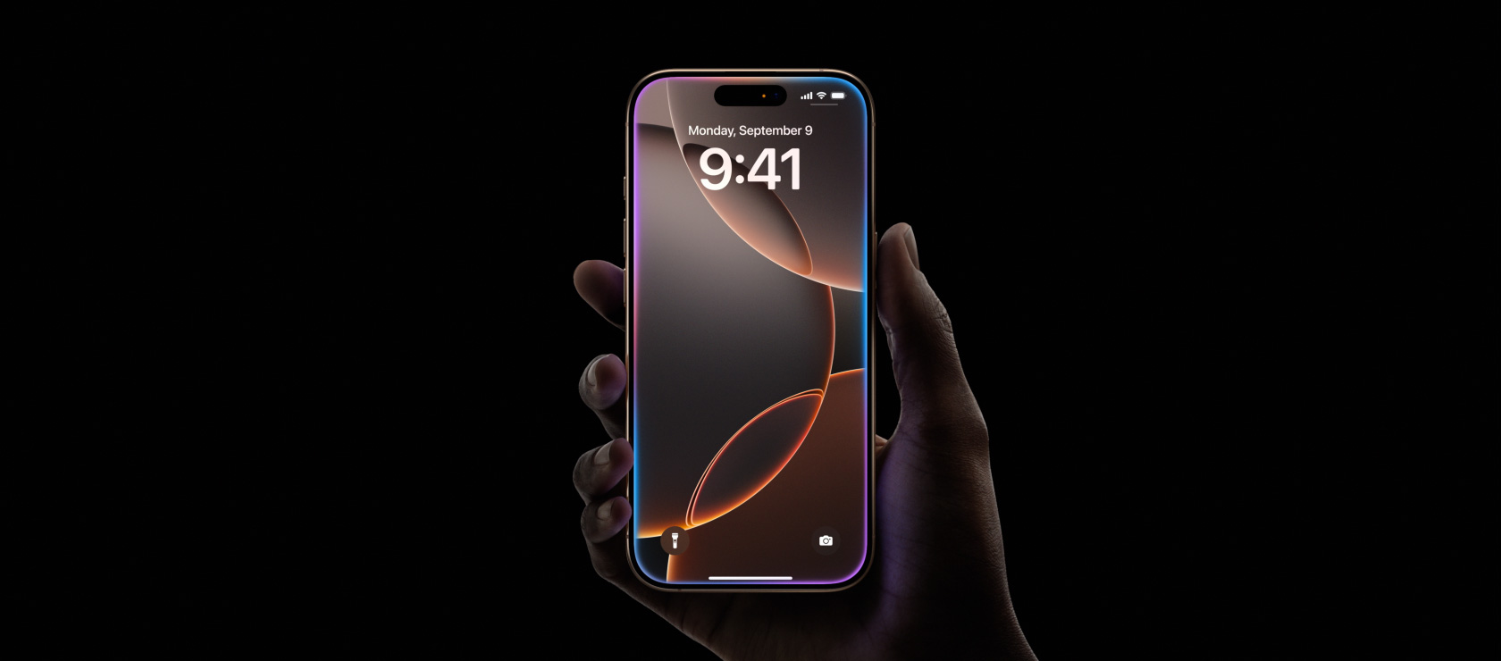 “إمكانيات جبارة”.. تعرف على مواصفات هاتف iPhone 16 Pro والسعر الرسمي للهاتف في السعودية والإمارات