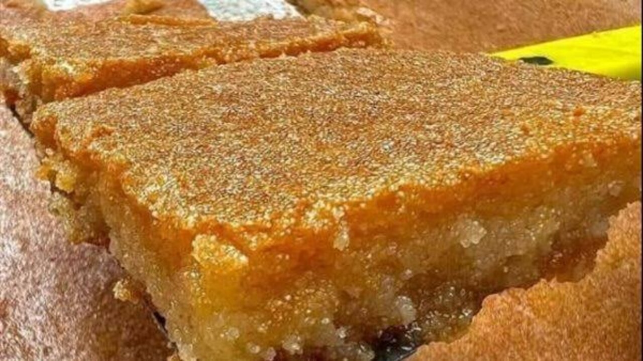 طريقة عمل البسبوسة بأقل المكونات وخطوات سهلة ومشروحة