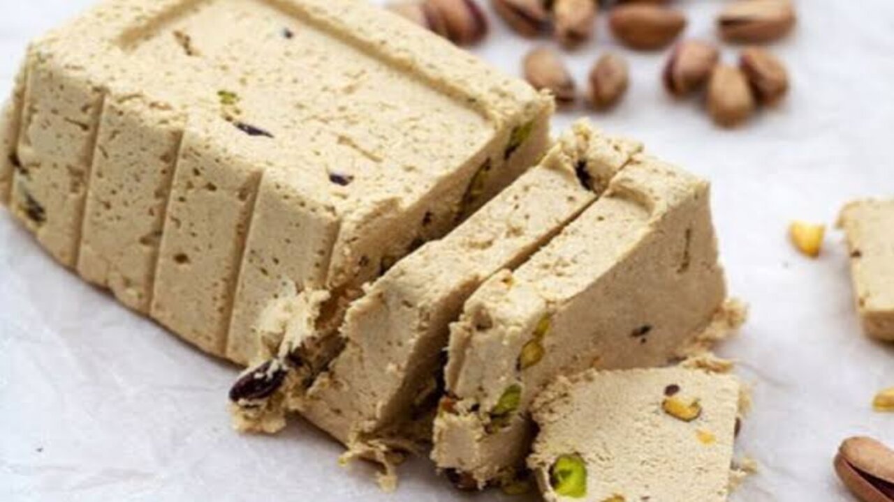 اعمليها لسندوتشات المدارس.. طريقة عمل الحلاوة الطحينية في البيت