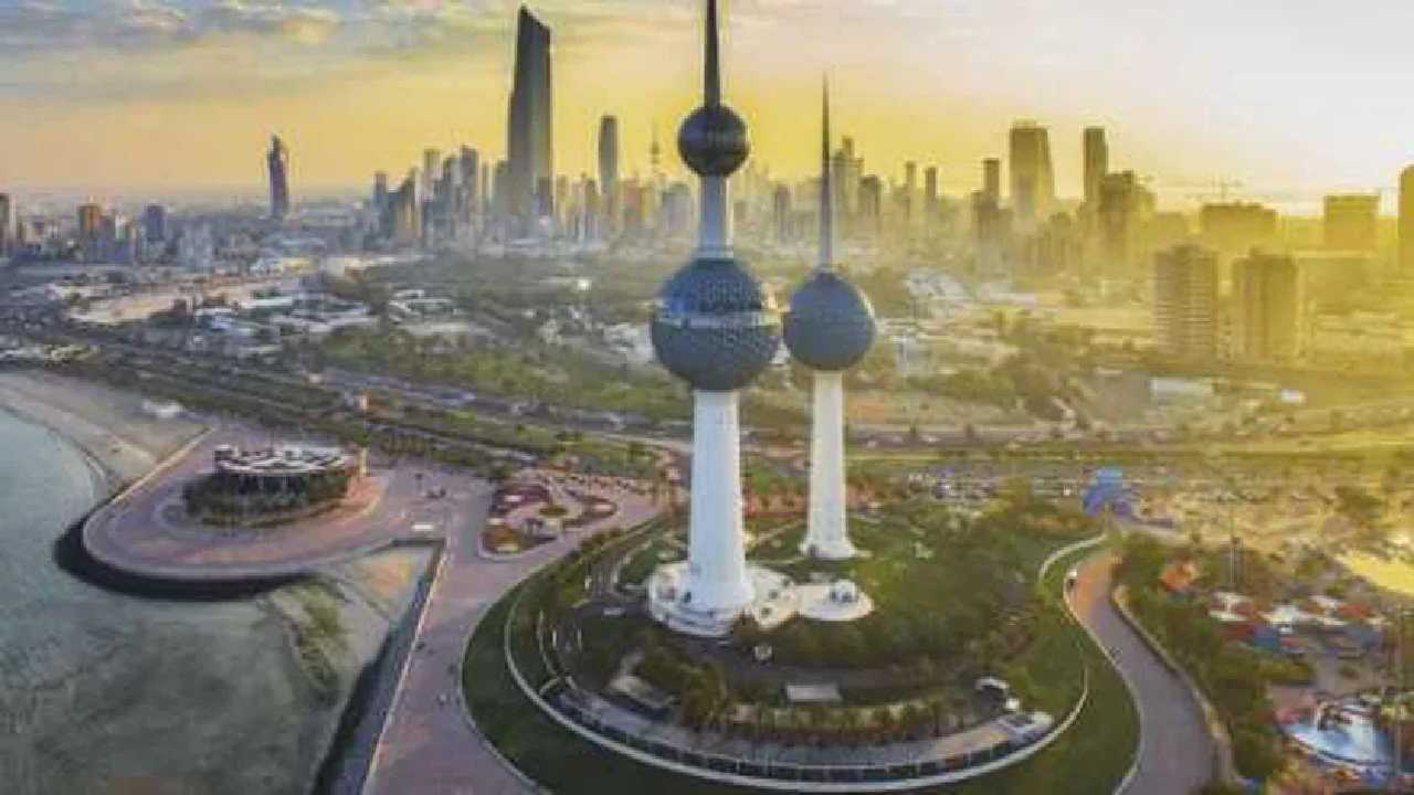آخر أخبار الكويت.. وفاة "بدر المخلد" والسماح بدخول 5000 عراقي لموقعة 10 سبتمبر ووحدات سكنية مجانية بـ"الوفرة" 5 آخر أخبار الكويت.. وفاة “بدر المخلد” والسماح بدخول 5000 عراقي لموقعة 10 سبتمبر ووحدات سكنية مجانية بـ”الوفرة”