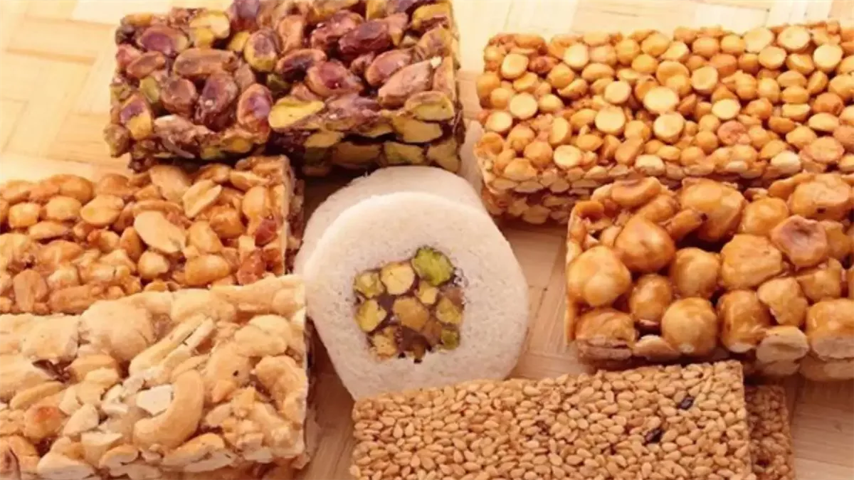 على قد الأيد .. أسعار حلوى المولد النبوي 2024 في داخل المجمعات الاستهلاكية 5 على قد الأيد .. أسعار حلوى المولد النبوي 2024 في داخل المجمعات الاستهلاكية