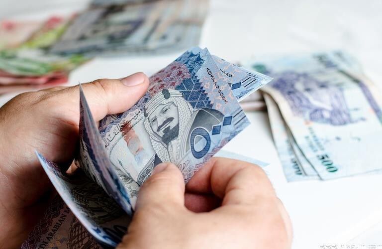 أخبار سارة.. المالية السعودية تكشف عن حقيقة تبكير صرف رواتب شهر سبتمبر 2024
