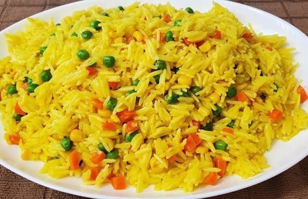 "الأرز بالخضار والكاري".. حضريه في مطبخك على طريقة أشهر المطاعم 5 “الأرز بالخضار والكاري”.. حضريه في مطبخك على طريقة أشهر المطاعم