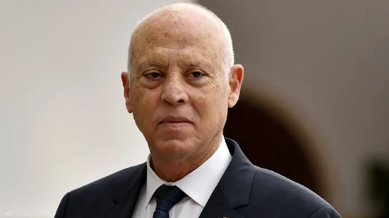 هل حقاً فاز الرئيس “قيس سعيد” في الانتخابات الرئاسية بتونس قبل بدايتها وهل تم قبول طعون أي المرشحين؟
