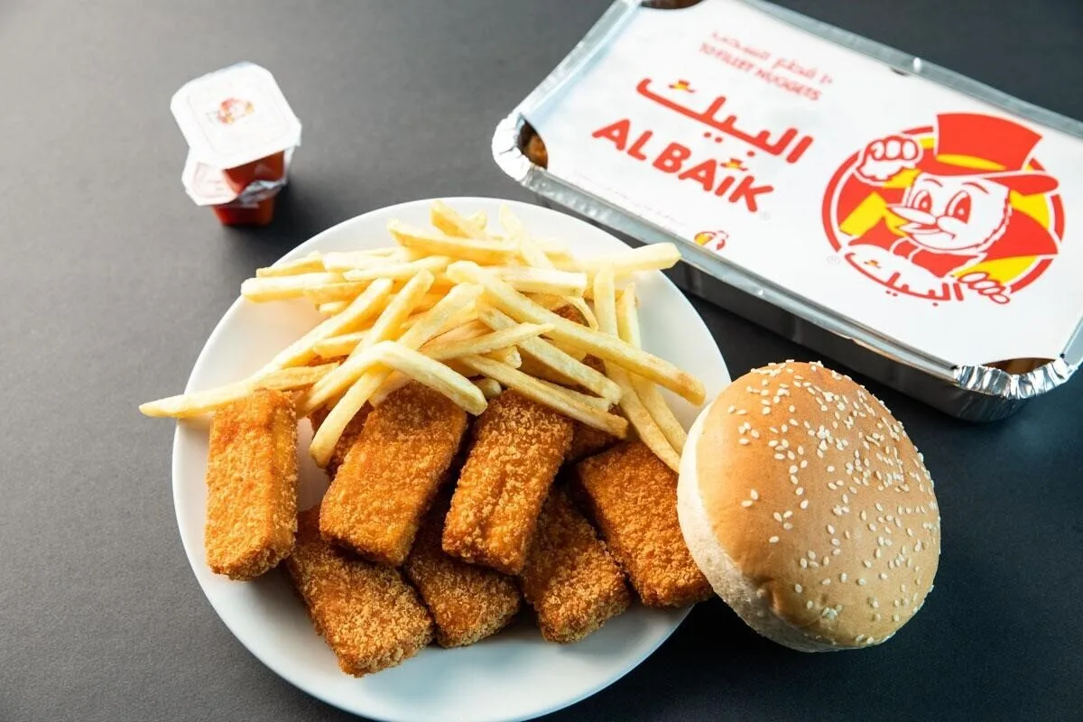 وجبة البيك الجديدة في اليوم الوطني 94 وأقوى العروض في جميع الفروع 3 وجبة البيك الجديدة في اليوم الوطني 94 وأقوى العروض في جميع الفروع