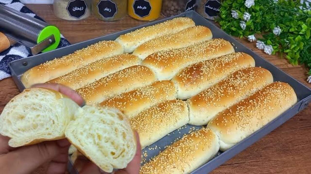 بدون حليب ولا زبدة.. طريقة عمل العيش الفينو الاقتصادي في المنزل