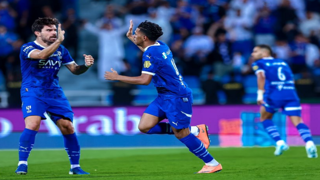 القنوات الناقلة لمباراة الهلال والرياض في دوري روشن السعودي 2024-2025 وملامح التشكيل ومعلق المباراة 5 القنوات الناقلة لمباراة الهلال والرياض في دوري روشن السعودي 2024-2025 وملامح التشكيل ومعلق المباراة