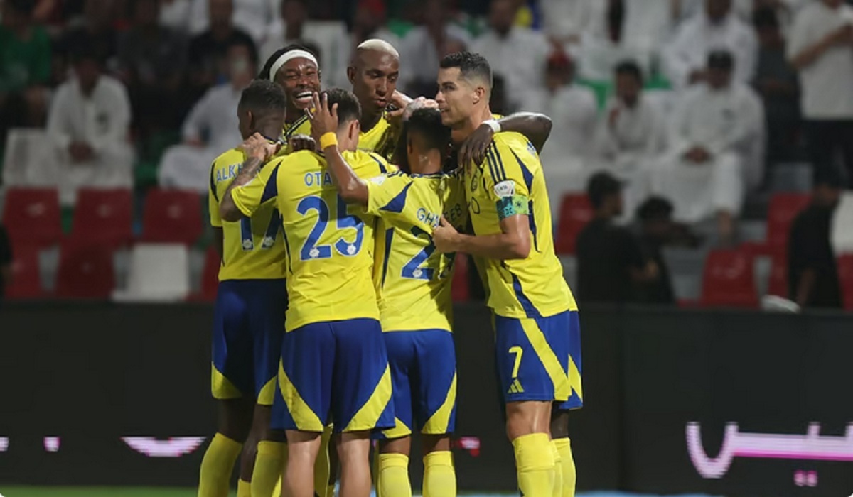 النصر السعودي يفوز على الاتفاق ويستعيد عافيته بثلاثية رائعة