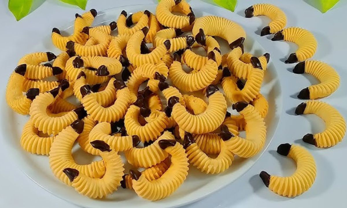 بدون زبدة أو بيض حضري بسكويت لذيذ للمدارس بمكونات بسيطة في الخلاط سيحبونه في وجباتهم المدرسية