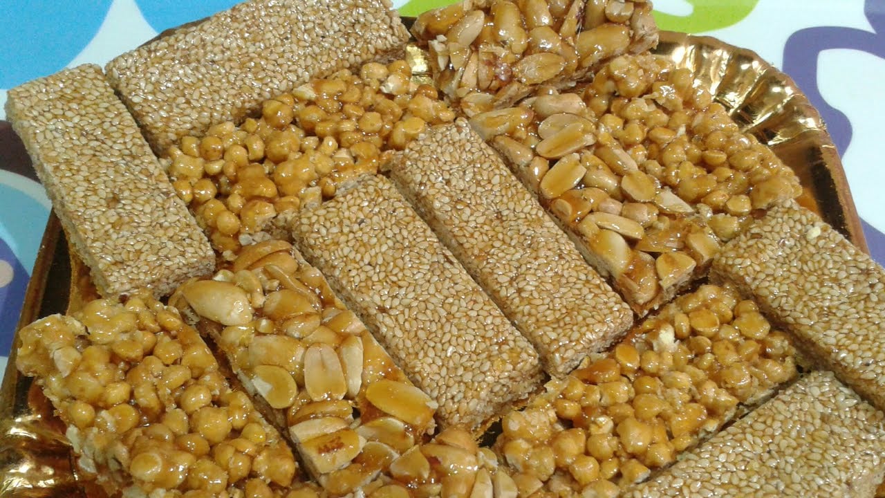 حلوى المولد.. إزاى تعملى السمسمية والفولية والحمصية فى البيت 5 حلوى المولد.. إزاى تعملى السمسمية والفولية والحمصية فى البيت