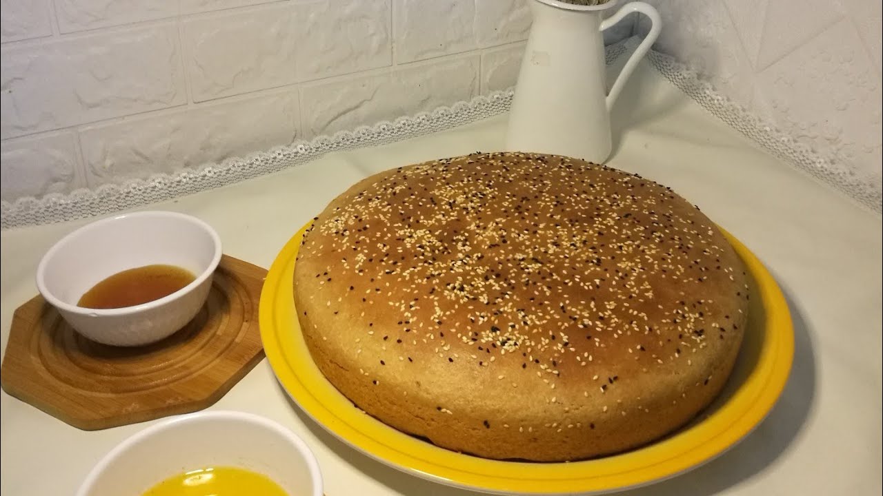 من المطبخ السعودي.. خطوات عمل خبز الملة  الشهي