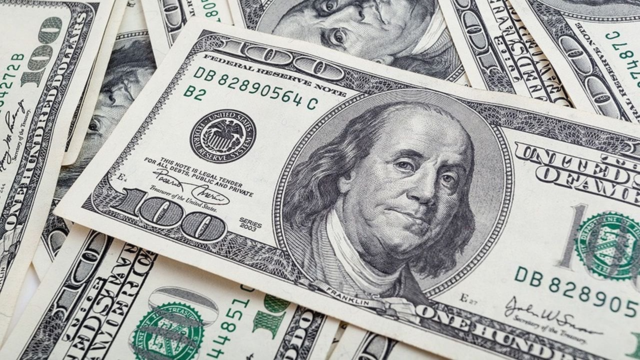تعرف على سعر صرف الدولار مقابل الجنيه اليوم الثلاثاء 17 سبتمبر في البنوك المصرية المختلفة 2 تعرف على سعر صرف الدولار مقابل الجنيه اليوم الثلاثاء 17 سبتمبر في البنوك المصرية المختلفة