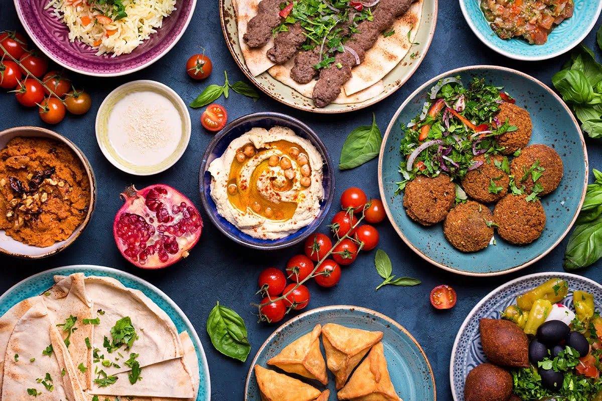أشهر المأكولات السعودية الأصيلة بمناسبة اليوم الوطني السعودي 94