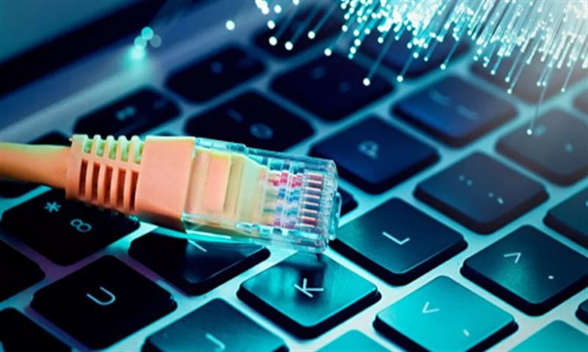 “العراق” تُعلن إمرار خدمة الإنترنت الدولي “الترانزيت” بسعات فائقة لأولى مرة بتاريخها