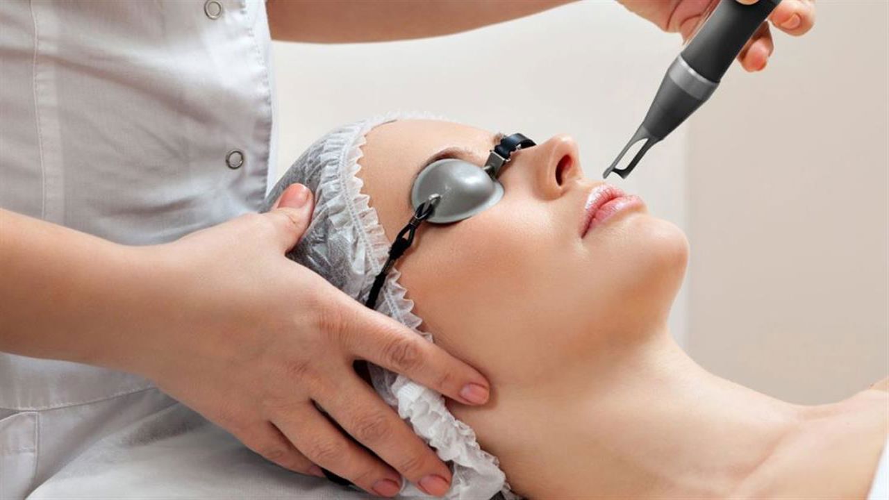 اكتشفي سر إزالة شعر الوجه والإبط بفعالية وسهولة.. حلول طبيعية بمكونات منزلية بسيطة 2 اكتشفي سر إزالة شعر الوجه والإبط بفعالية وسهولة.. حلول طبيعية بمكونات منزلية بسيطة