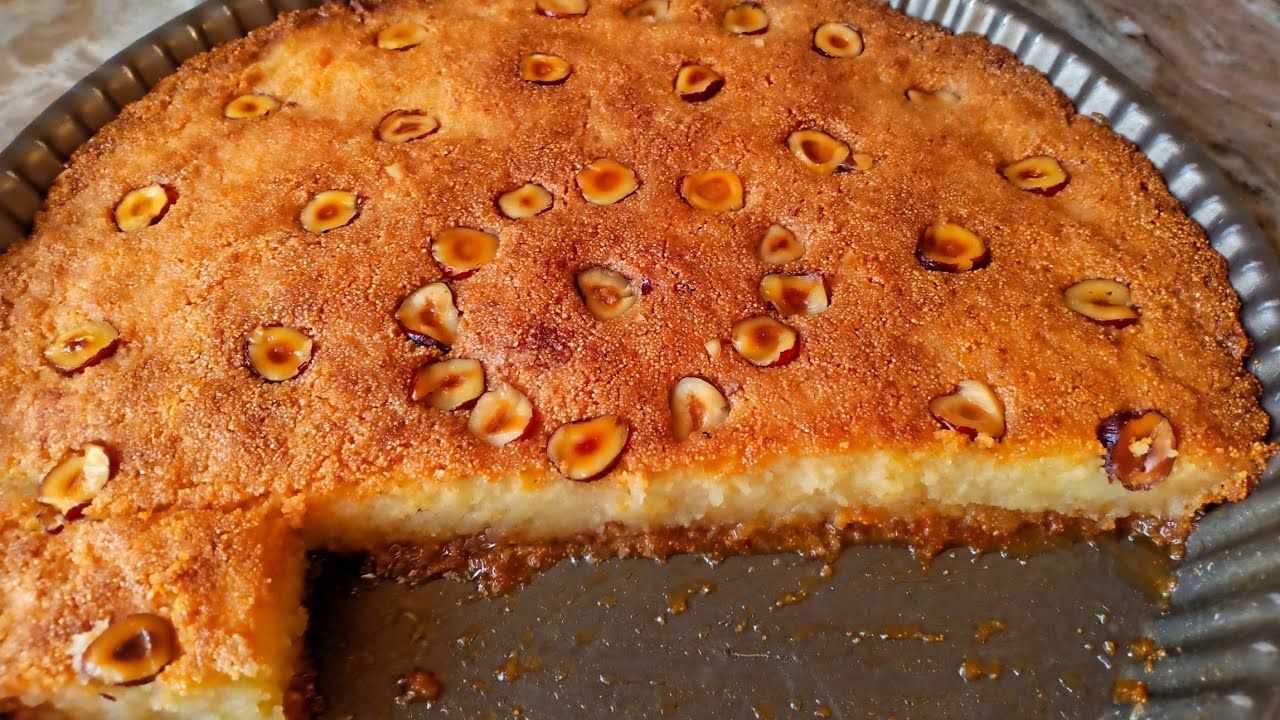 زي المحلات وأطعم .. طريقة تحضير البسبوسة في البيت أحلى من الجاهزة