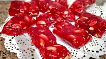 طريقة عمل الملبن الأحمر بالفول السوداني