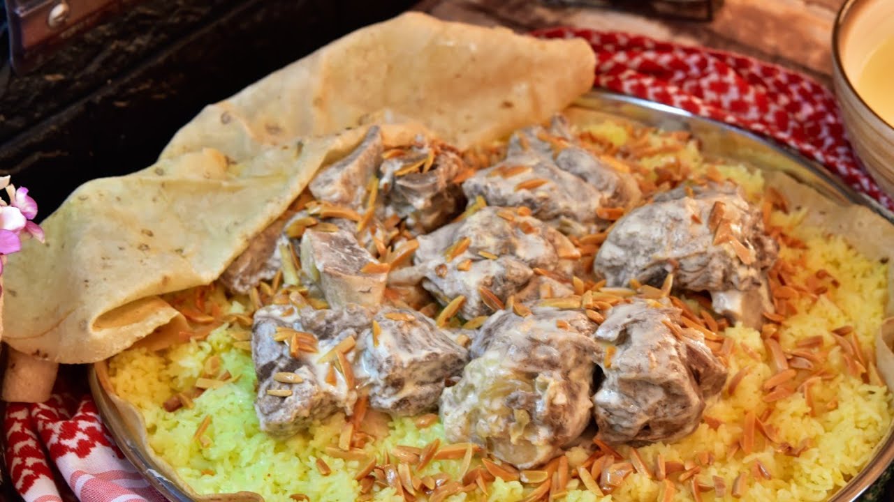 على الطريقة الأردنية .. اعملي المنسف الرائع في البيت وفرحي أولادك