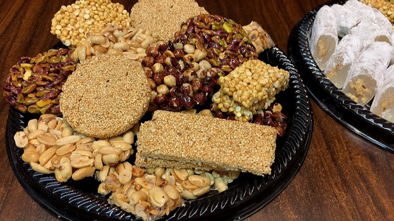 أبهري أسرتك وحضري حلويات المولد (الفولية والسمسمية والحمصية) بطعم أحلي من المحلات