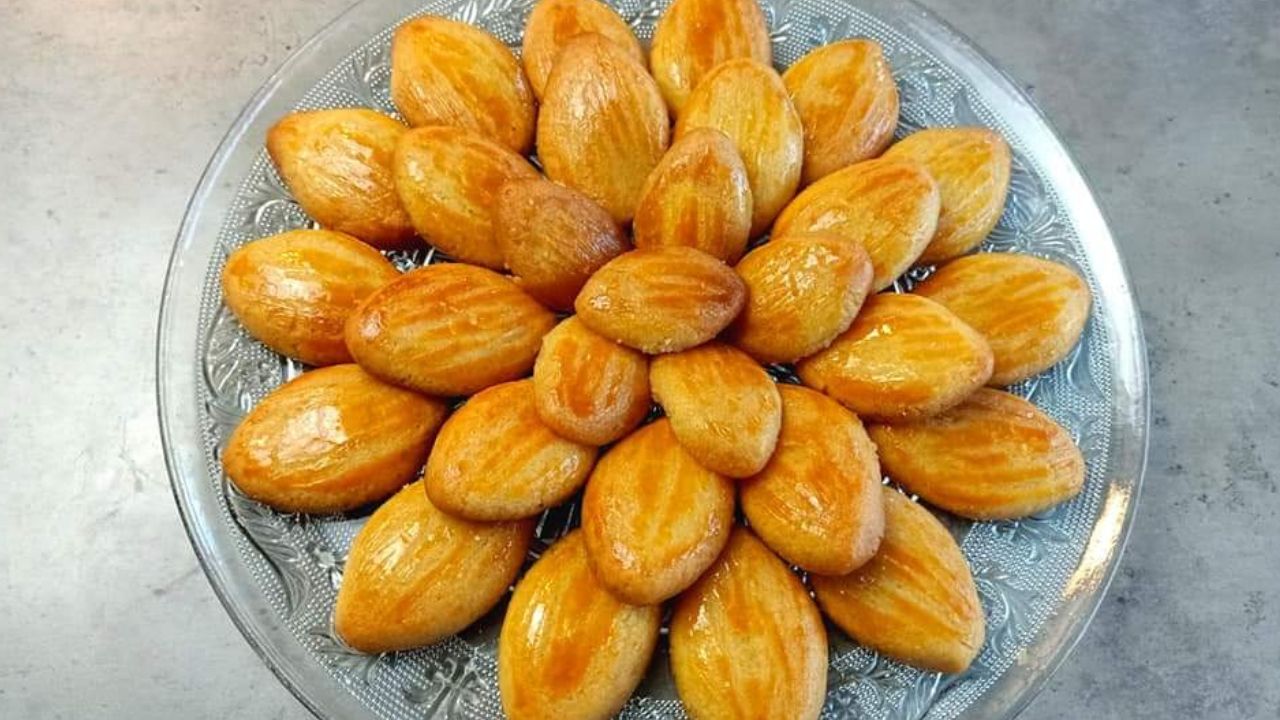 مرملة ودايبة زي الجاهزة .. طريقة عمل حلوى رموش الست بأوفر وصفة والطعم رائع