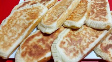 طريقة عمل فطائر الطاسة المحشية
