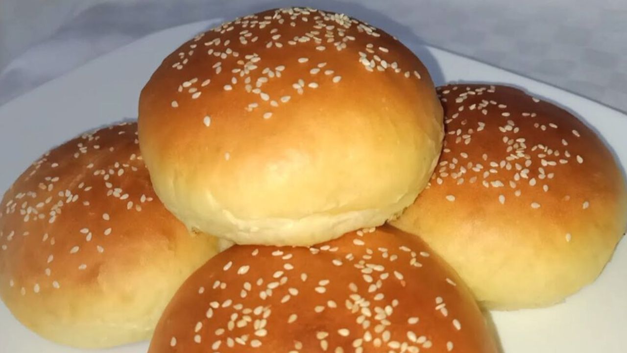 فطائر الجبنة الهشة بعجينة زى القطن أسهل فطائر للمدارس واللانش بوكس