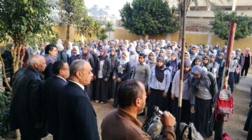 طلاب المدارس2