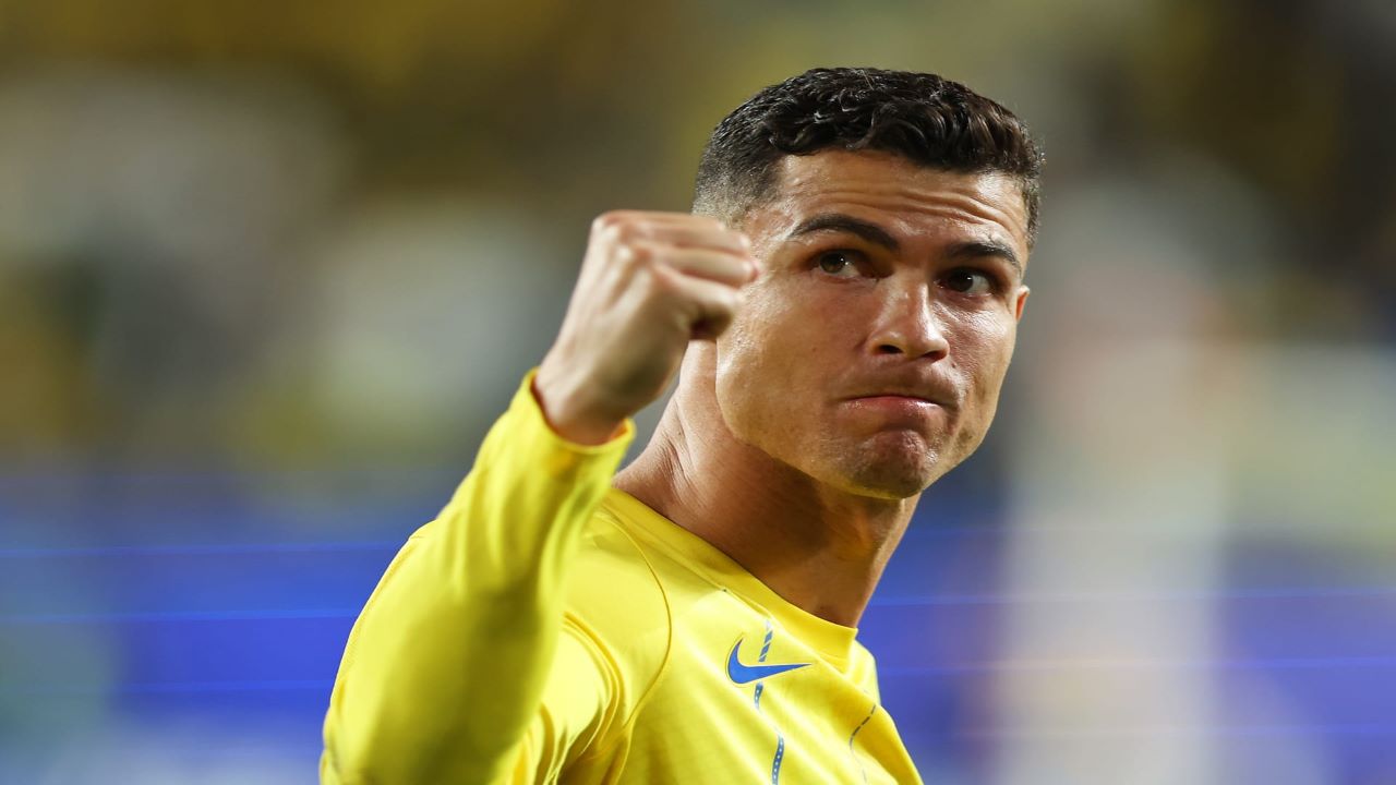 المريسل ينه الجدل بشأن عرض النصر الخرافي لصديق رونالدو.. جدل وقلق في صفوف الأصفر