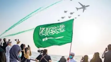 عروض الطيران اليوم الوطني
