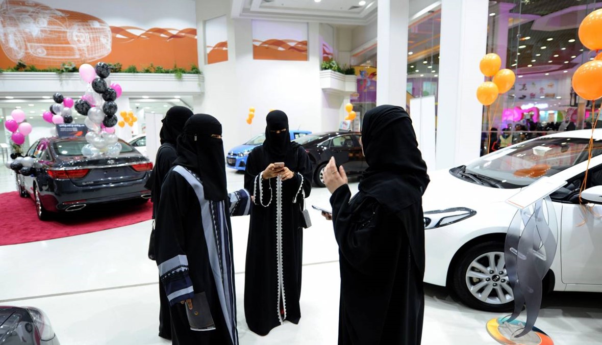 بعروض اليوم الوطني للسيارات توفيرك مؤكد.. أقوى تخفيضات تشهدها المملكة (بالأسعــار) 8 بعروض اليوم الوطني للسيارات توفيرك مؤكد.. أقوى تخفيضات تشهدها المملكة (بالأسعــار)