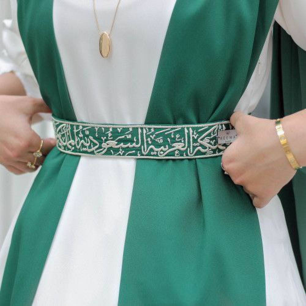فساتين اليوم الوطني السعودي 94.. تألقي بفساتين سهرة رائعة بأسلوب النجمات السعوديات