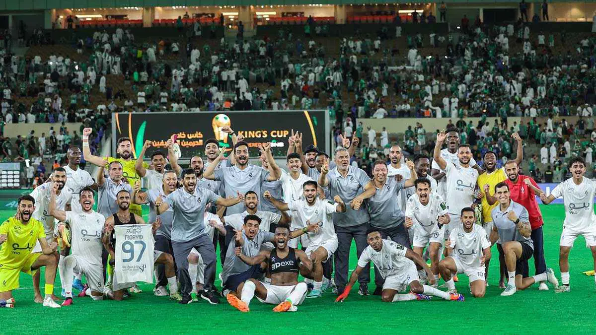 مدرب الجندل يُثير جماهير النصر السعودي بجملة غريبة أقحم الهلال فيها