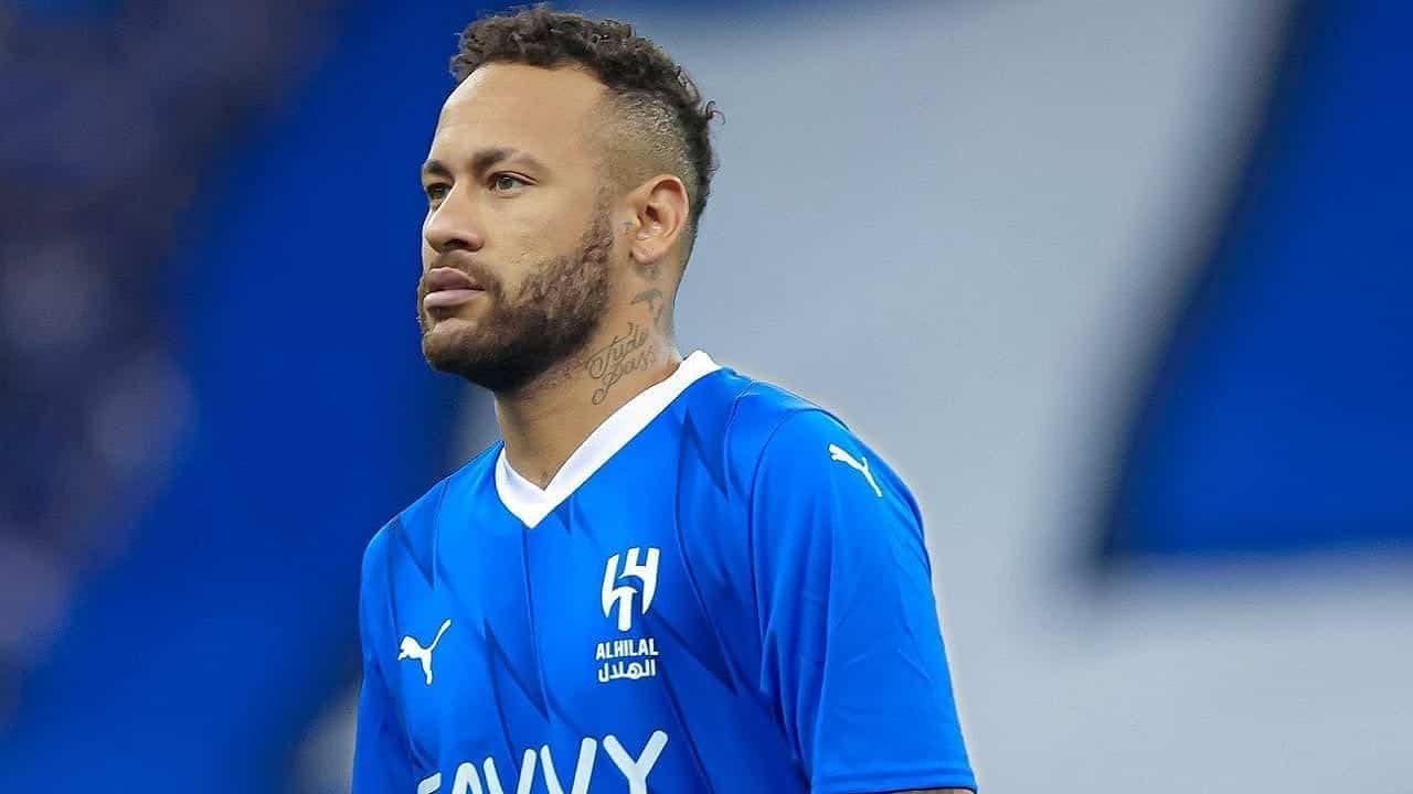 إحباط هلالي.. نيمار يصدم الهلال بشأن موعد عودته إلى الملاعب