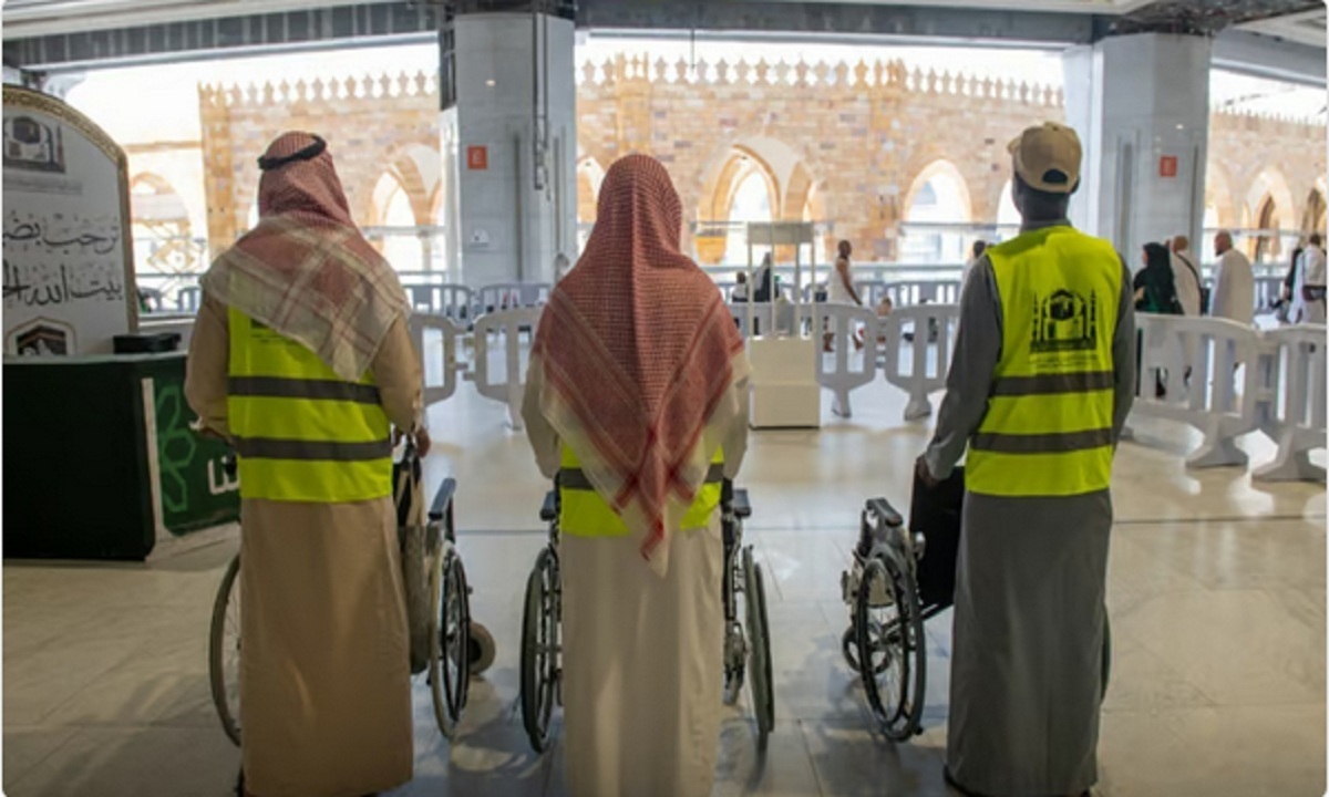 وزارة الحج تكشف عن 8 إجراءات للعناية بذوي الإعاقة في المسجد الحرام 3 وزارة الحج تكشف عن 8 إجراءات للعناية بذوي الإعاقة في المسجد الحرام