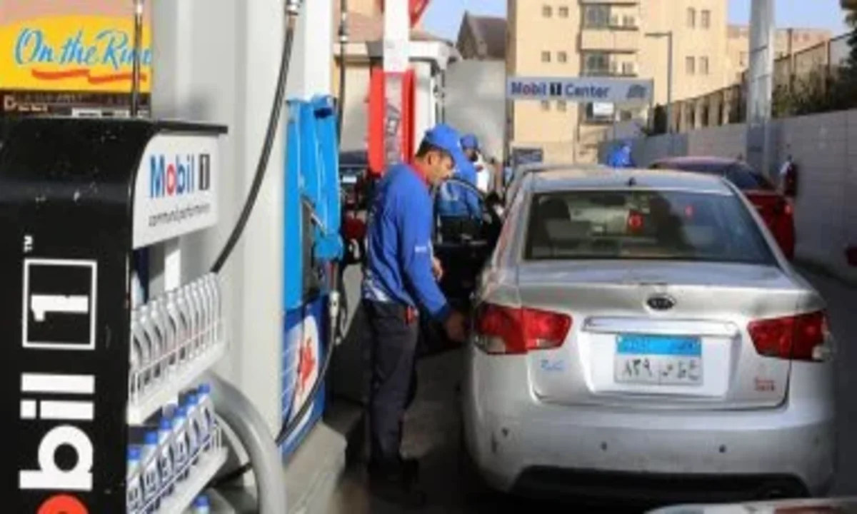 عاجل من رئيس الوزراء بشأن ارتفاع أسعار الوقود بشكل تدريجي حتى نهاية 2025 وما هي الأسعار الجديدة للبنزين  