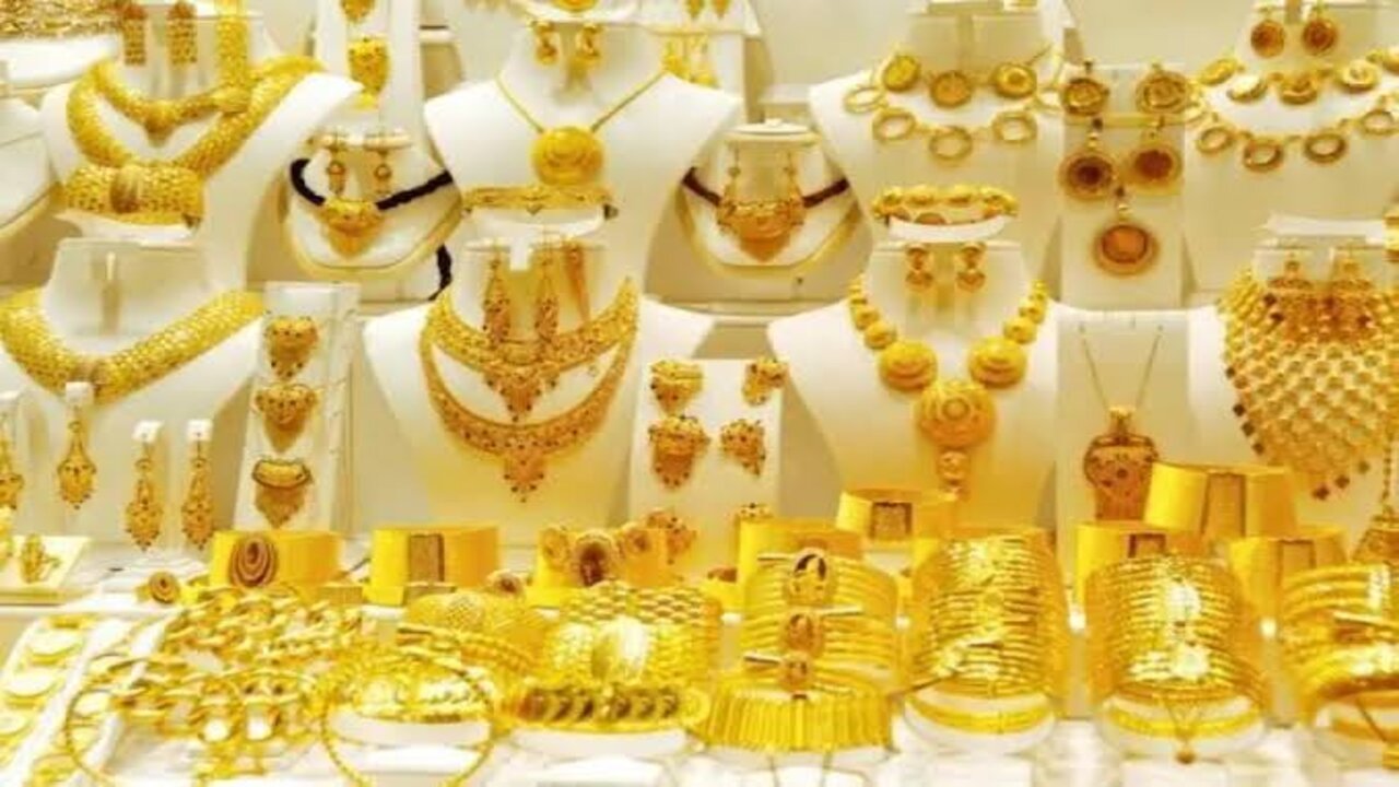 بعد أخر انخفاض كم يسجل عيار 21.. اسعار الذهب اليوم الأثنين الموافق 18 نوفمبر 2024 وما هو مصير عيار 24 و18
