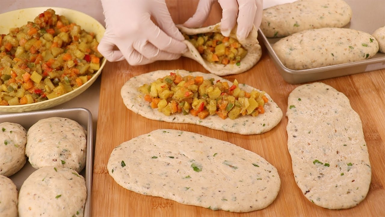 هشة وطرية وطعمها يجنن .. حضري لأولادك فطائر البطاطس بالخضروات كإفطار مغذي أو عشاء خفيف 5 هشة وطرية وطعمها يجنن .. حضري لأولادك فطائر البطاطس بالخضروات كإفطار مغذي أو عشاء خفيف