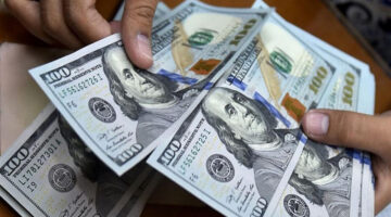 إنخفاض الدولار في أسواق العراق
