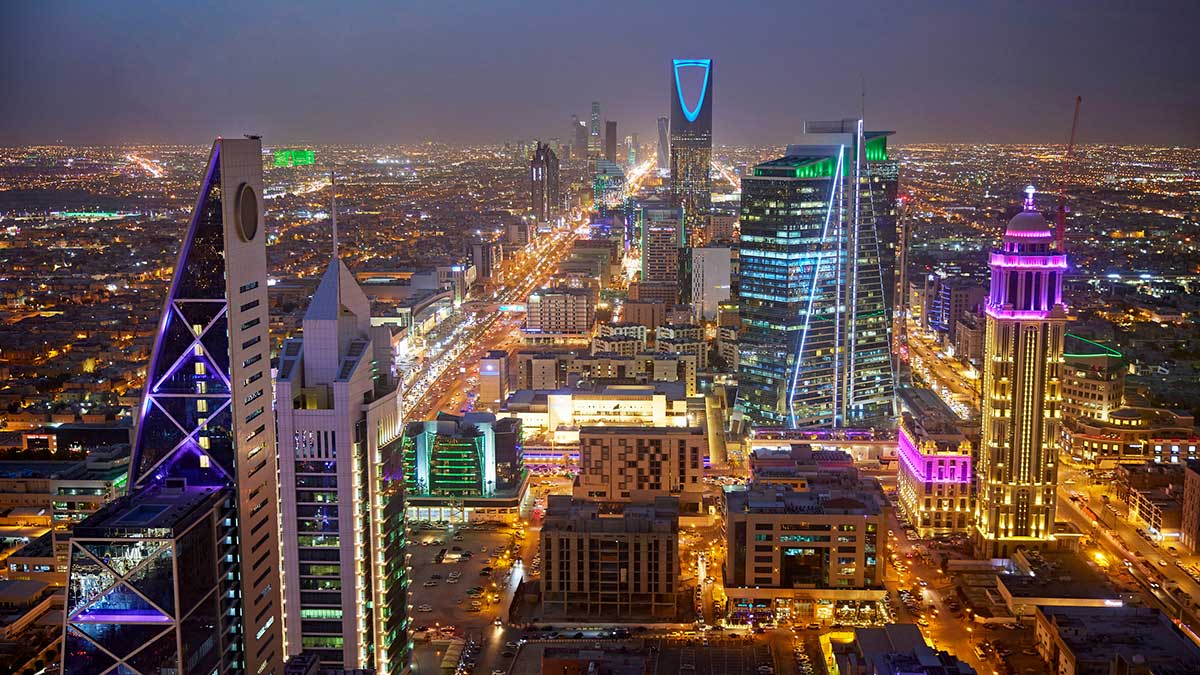 رابط التقديم للحصول على الإقامة المميزة بالسعودية والشروط.. احصل عليها الآن